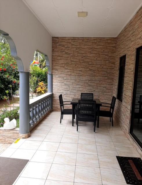 La Source Self Catering Hotel La Digue Exterior photo